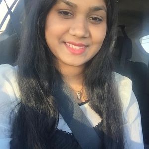 Meet your Posher, Farhana